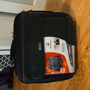 Targus Laptop Leather Case